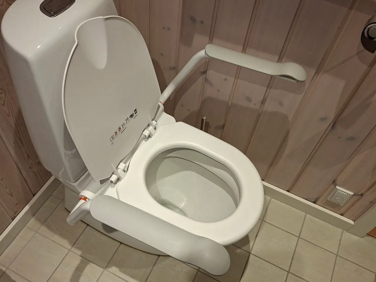 Billede 4 - Armlæn til toilet