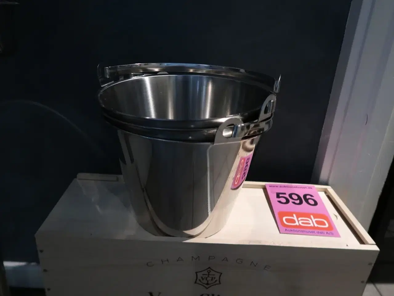 Billede 3 - Vinkølere med opsats samt 2 stk. Champagne trækasser
