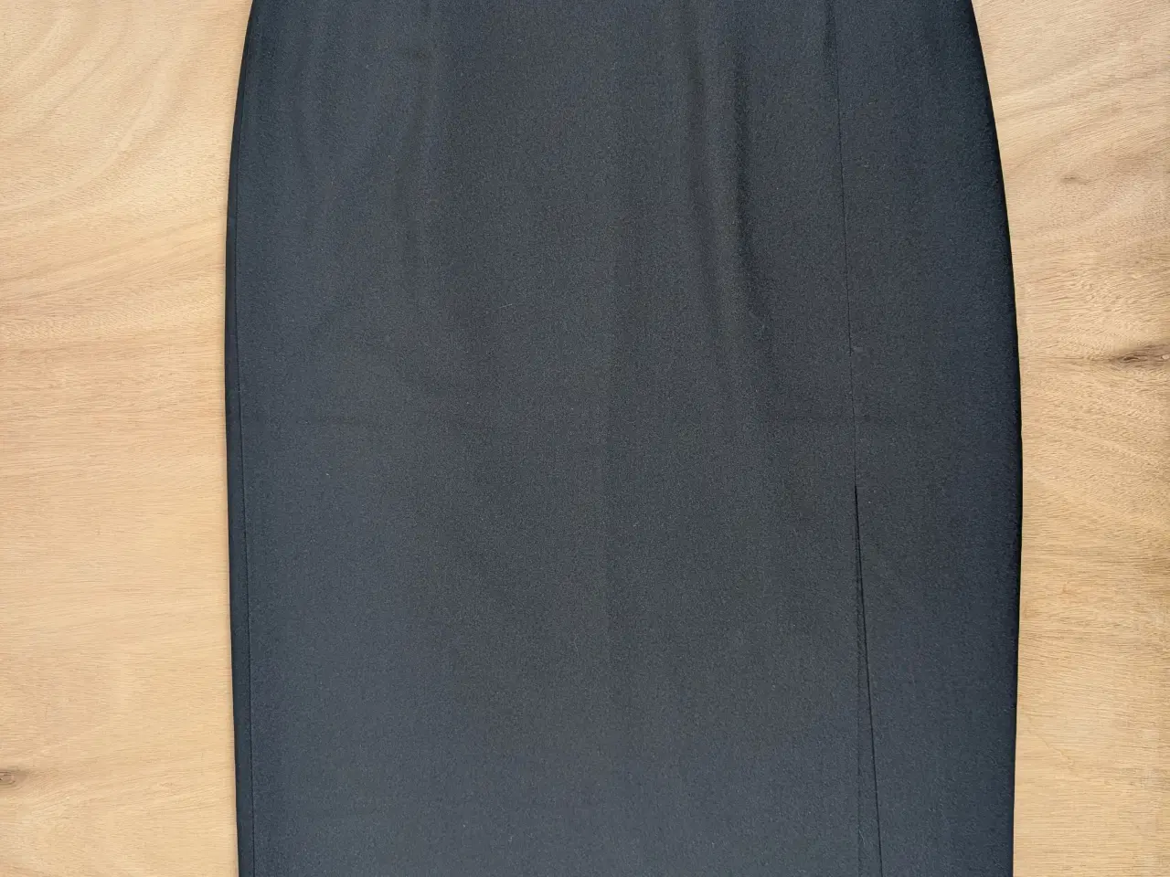 Billede 1 - klassisk pencil skirt
