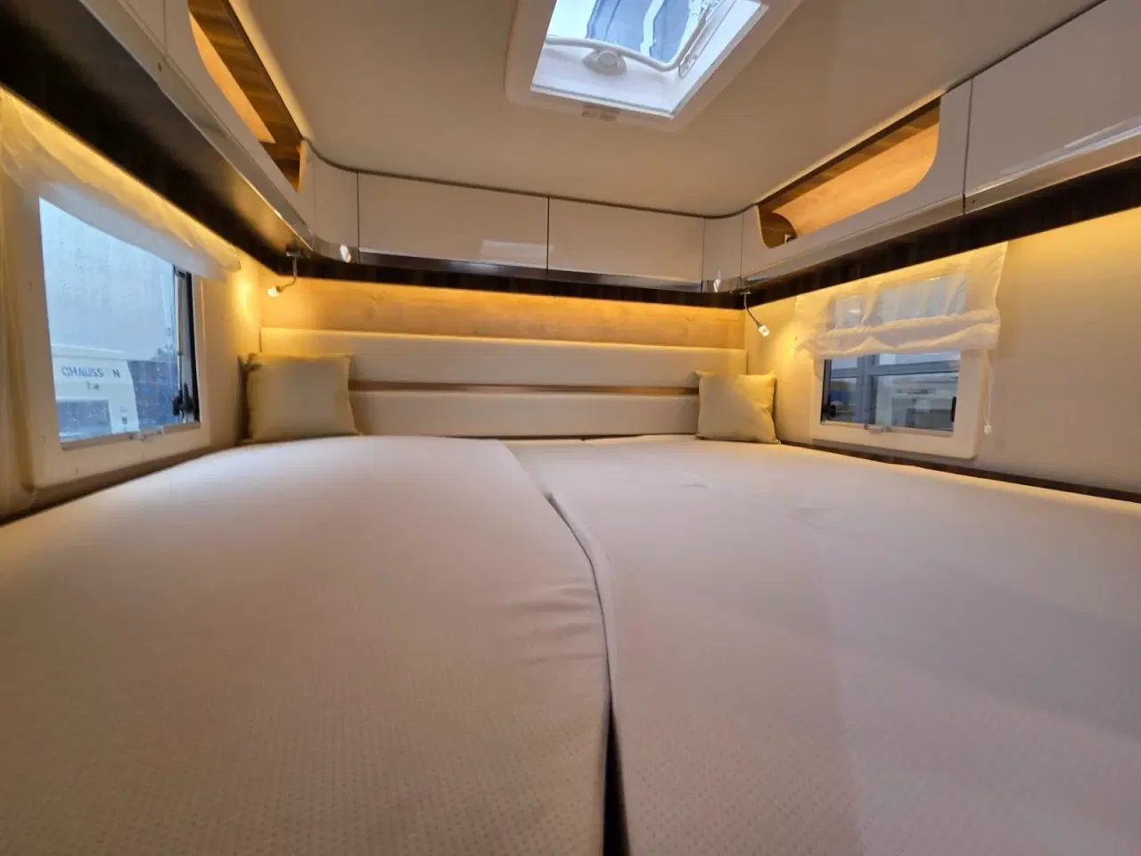 Billede 23 - Laika Ecovip 2,2 L4009 DS aut.