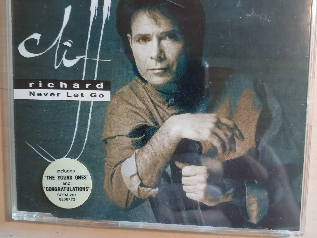 Billede 1 - Cliff Richard Never let go