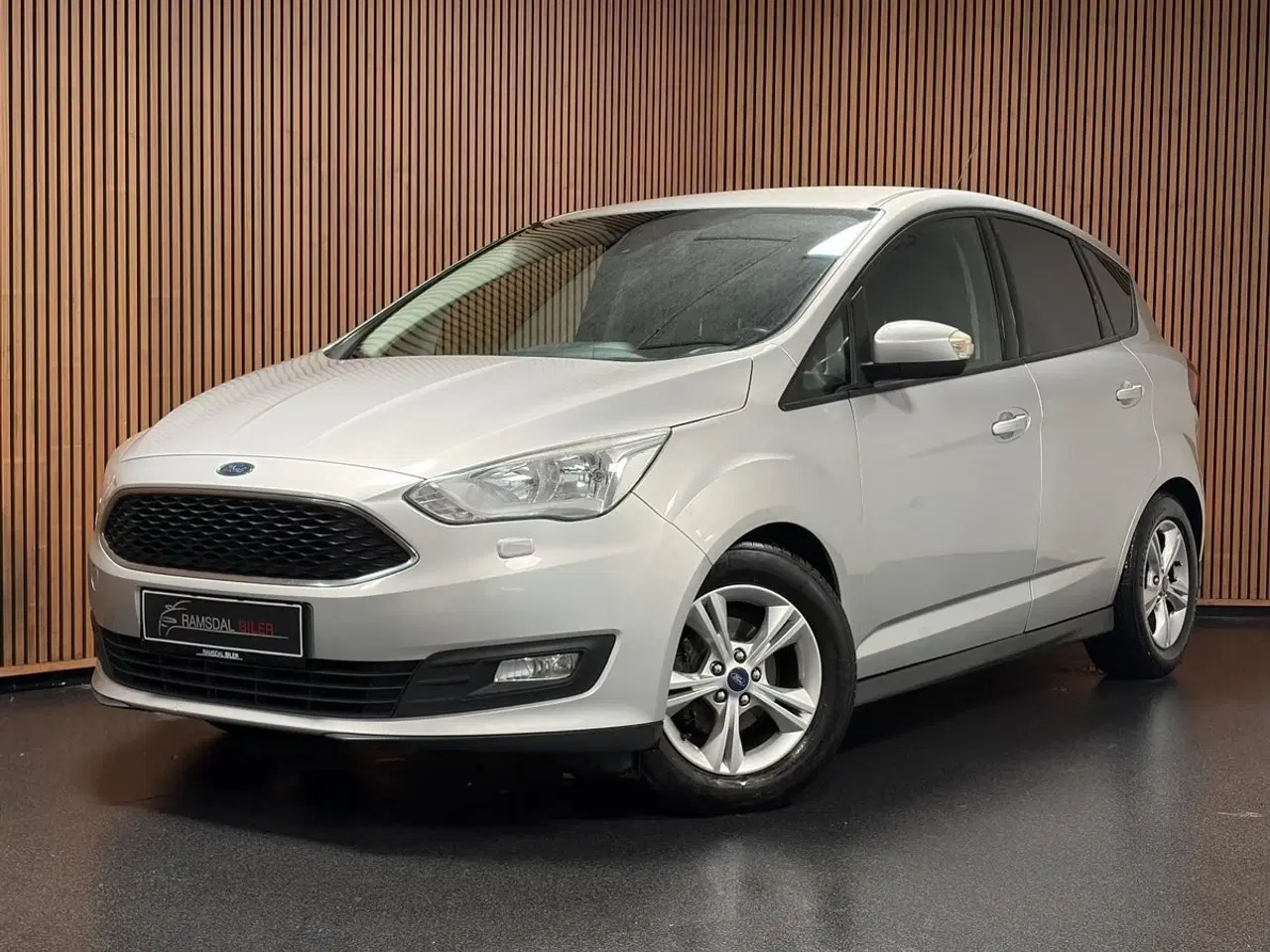 Billede 1 - Ford C-MAX 1,5 TDCi 120 Titanium Van