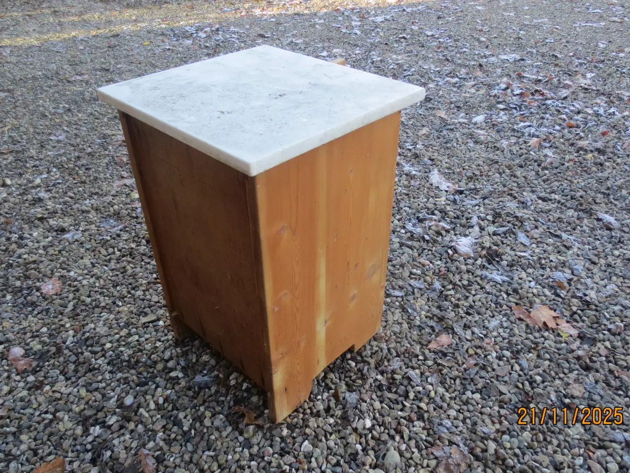 Billede 4 - 1 stk Retro Natbord med Granitbordplade 