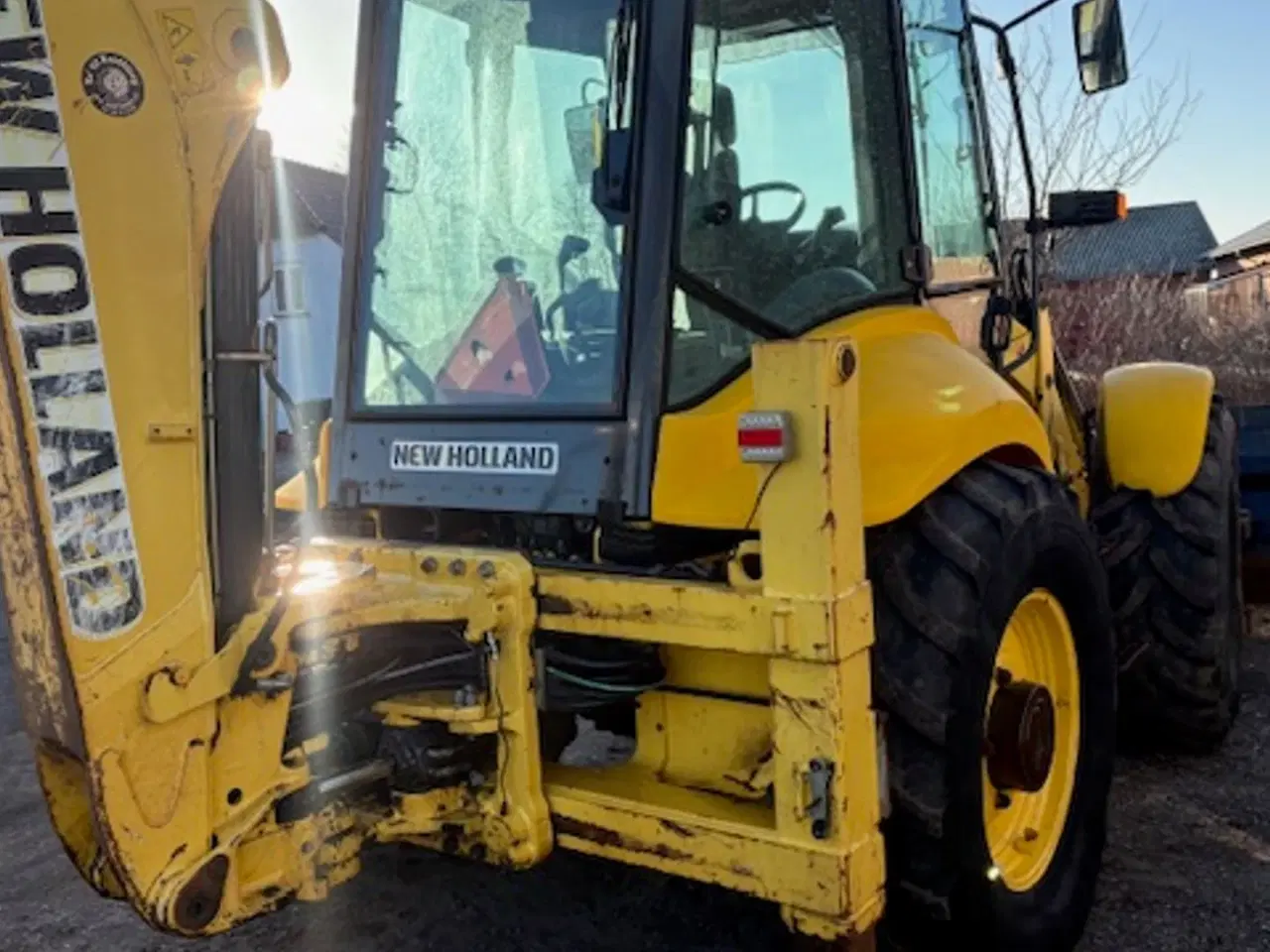 Billede 9 - New Holland B115B HYDRAULISK VOLVO SKIFT FOR, MEKANISK HURTIGSKIFT BAG