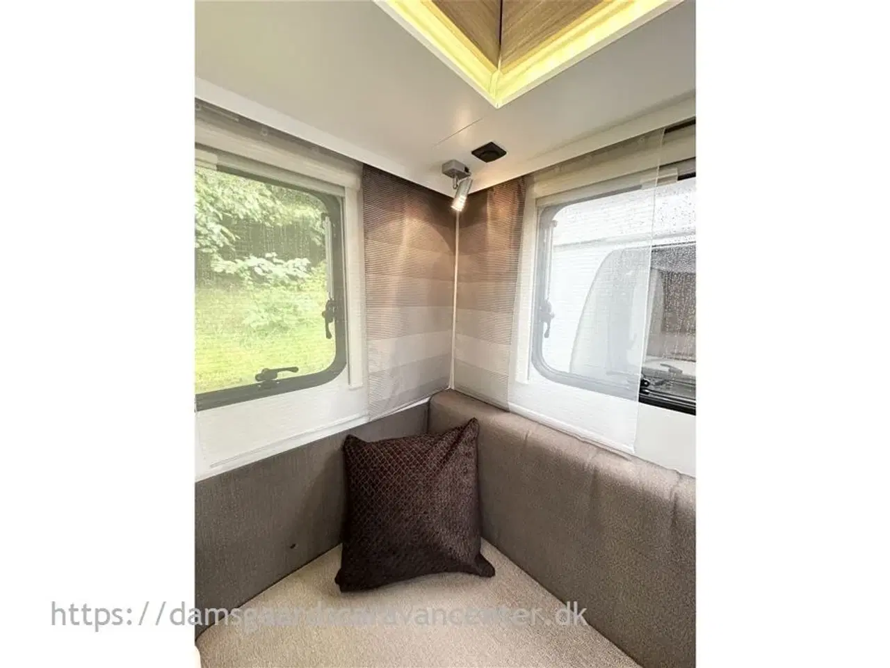 Billede 9 - 2016 - Adria Altea 492 LU   Enkeltsenge - Mover - Aircondition - Fortelt