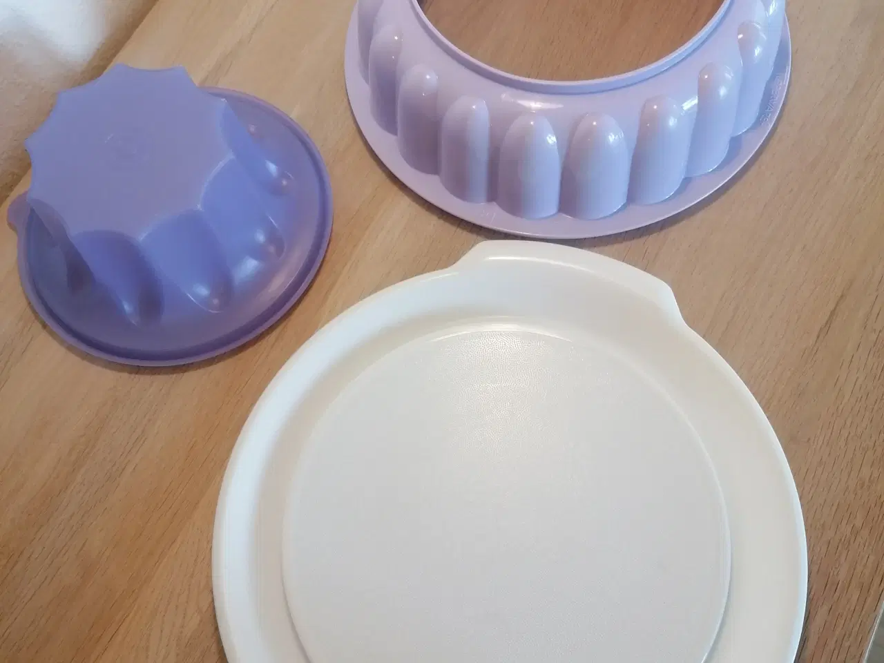 Billede 2 - Tupperware is/ buddingeform med fad