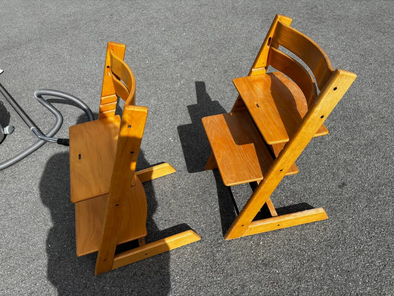 Billede 1 - Trip trap højstol 2 stk i bøg 