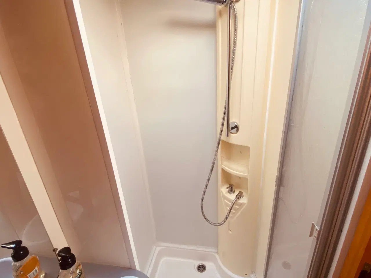 Billede 7 - Velholdt Autocamper (7 sovepladser)