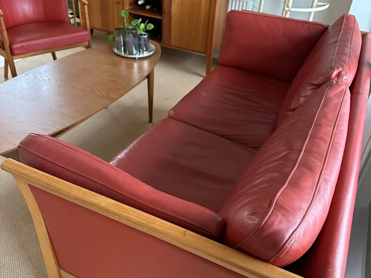 Billede 1 - Stouby sofa med to stole