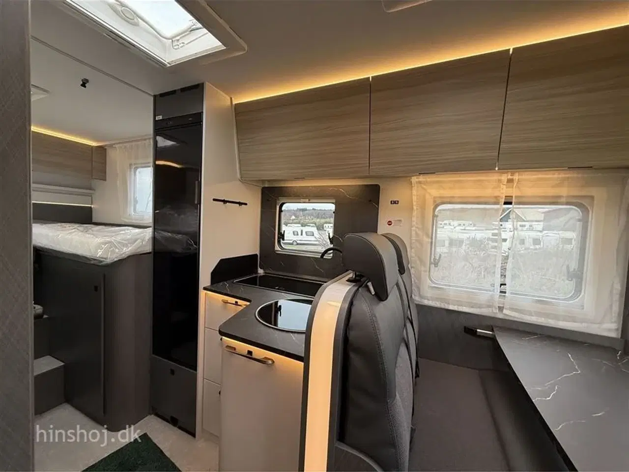 Billede 7 - 2026 - Etrusco I 6900 SB Scandic Edition Aut Etrusco by Hymer er Italiensk Elegance og Komfort fra Hinshøj Caravan