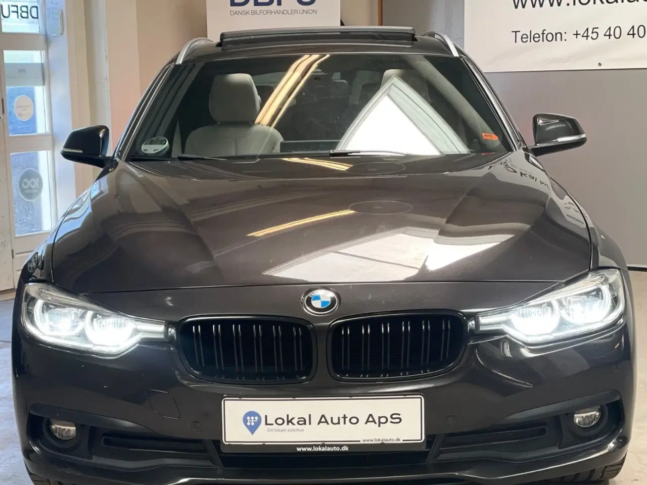 Billede 2 - BMW 320d 2,0 Touring aut.