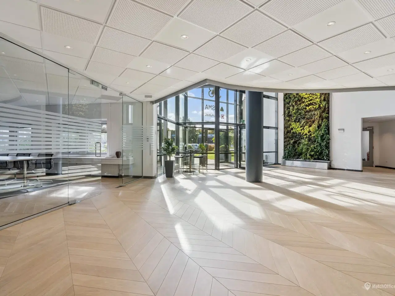 Billede 2 - Topmoderne erhvervslejemål i veldrevet flerbrugerejendom