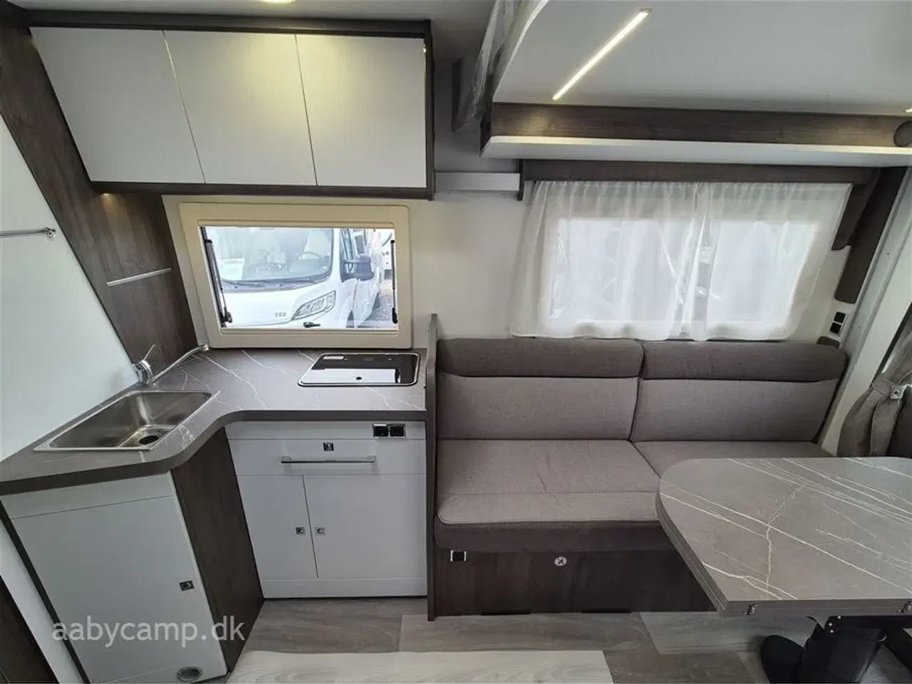 Billede 13 - 2025 - Benimar Tessoro 488   2025 Model på den Nye Ford Transit.