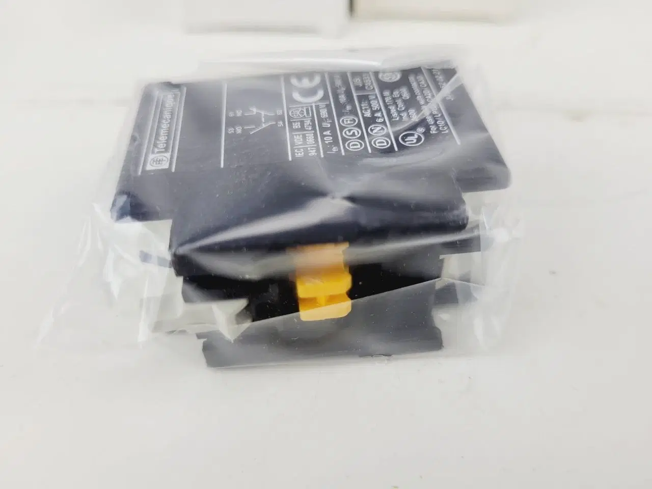 Billede 4 - 3 stk Telemecanique DN11 Kontaktblok