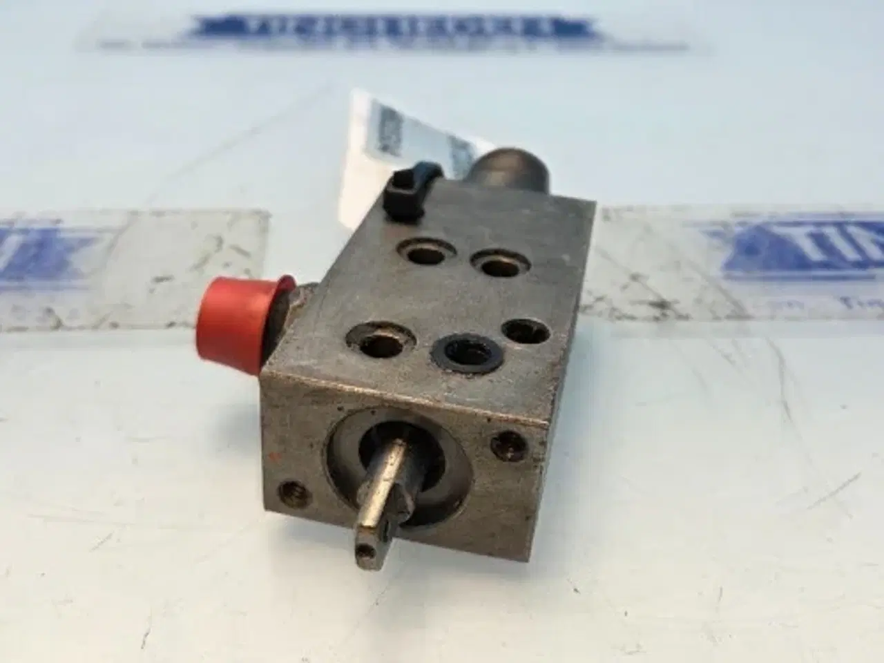 Billede 7 - John Deere 1630 Hydraulikventil AL34595