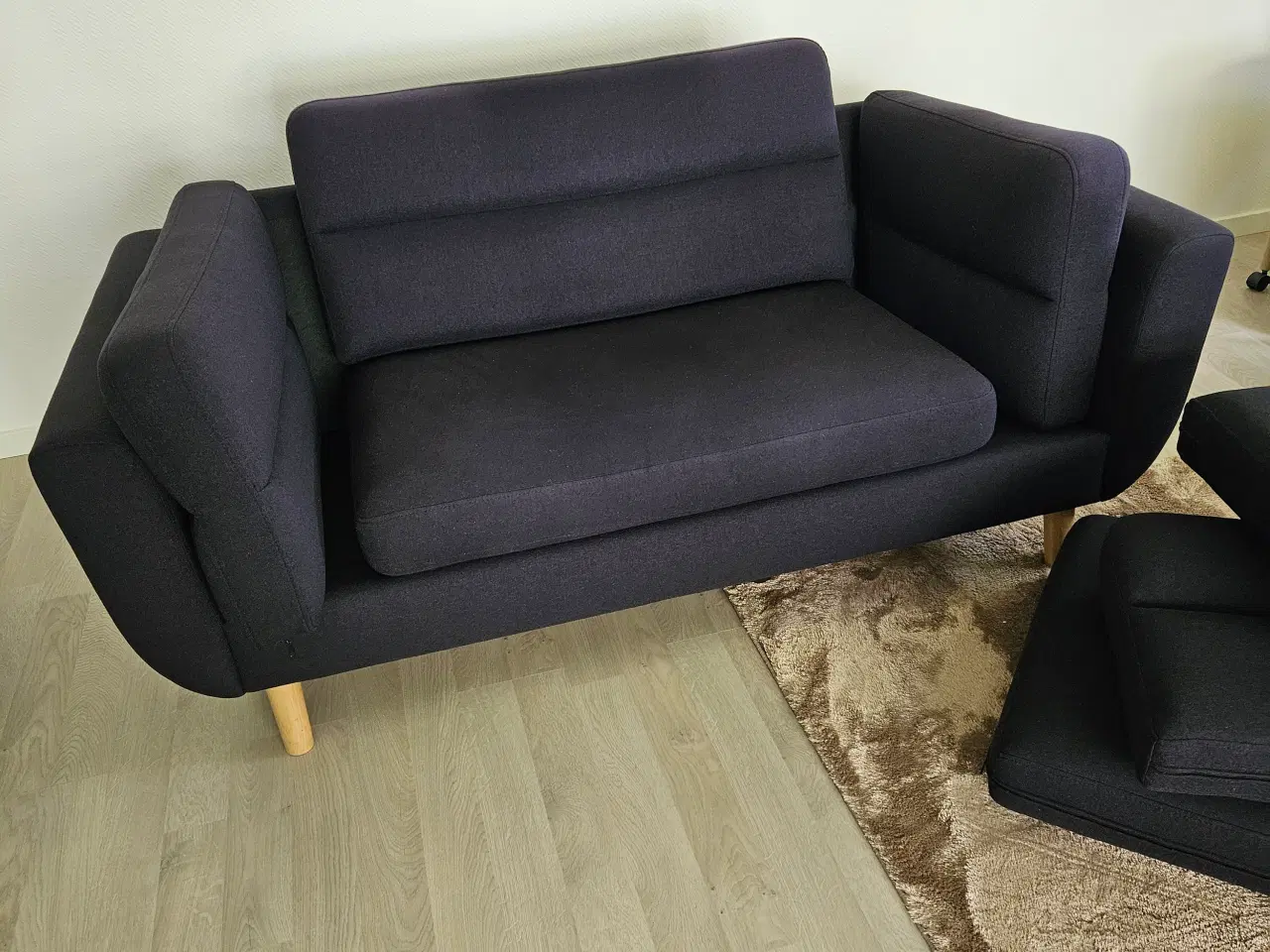 Billede 2 - Sort/antracit 2 prs. sofa
