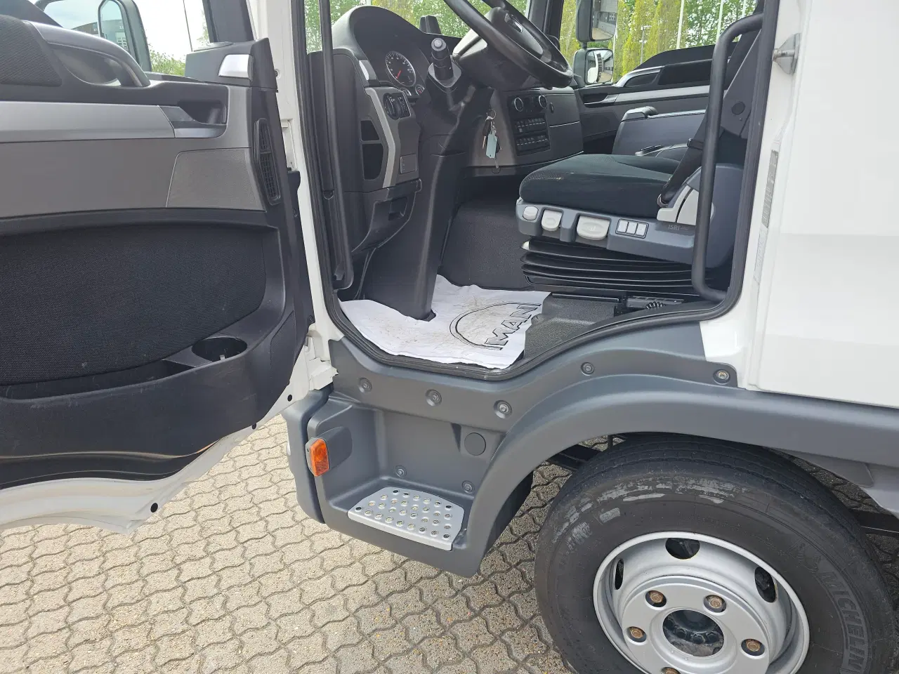 Billede 28 - MAN TGL 10.220, Tip-kran