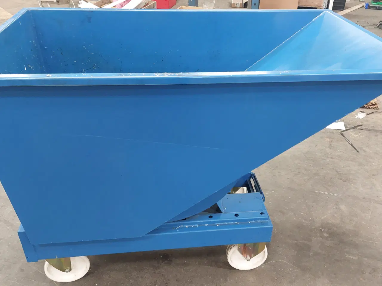 Billede 1 - Tipcontainer på hjul