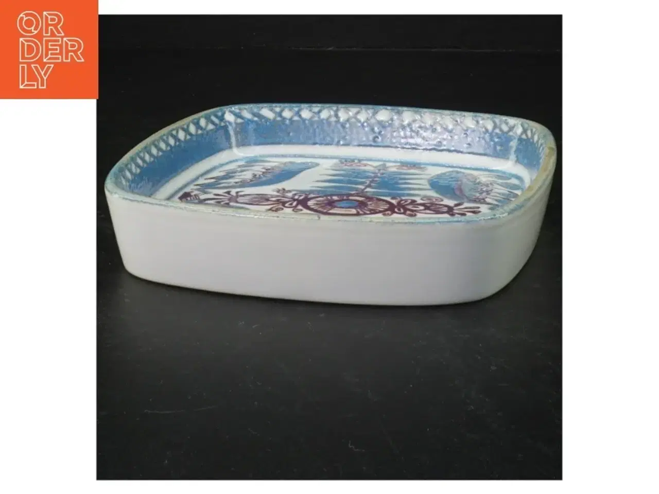Billede 3 - Fajancefad, 412/2883 fra Royal Copenhagen (str. 17 x 17 cm)
