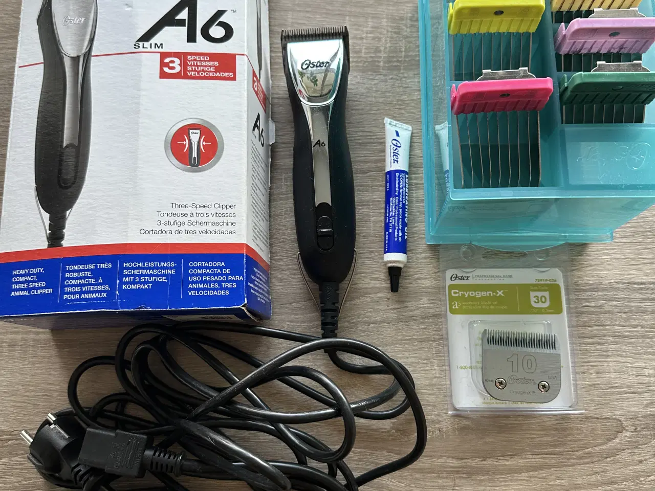 Billede 1 - Oster A6 Slim led ekstra skær og afstandskamme