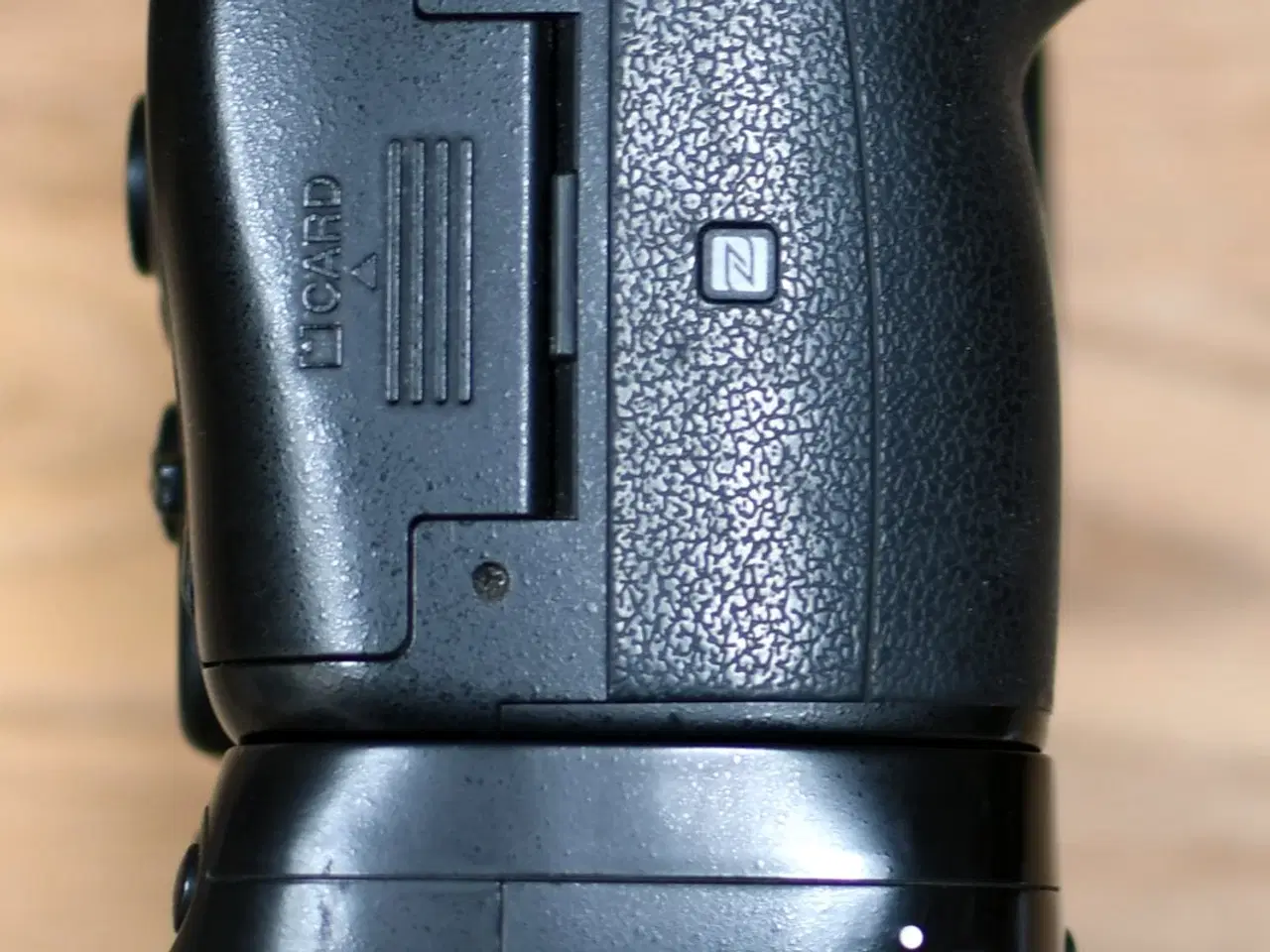Billede 1 - NIKON D7200 spejlrefleks m/batteripakke/greb.
