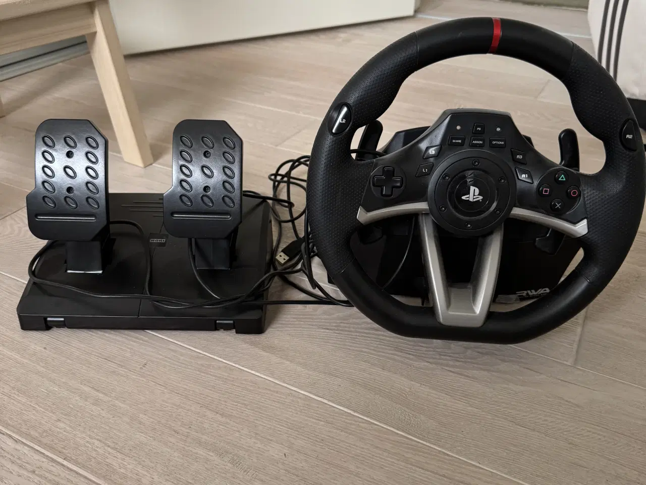 Billede 1 - HORI Racing wheel til PS4