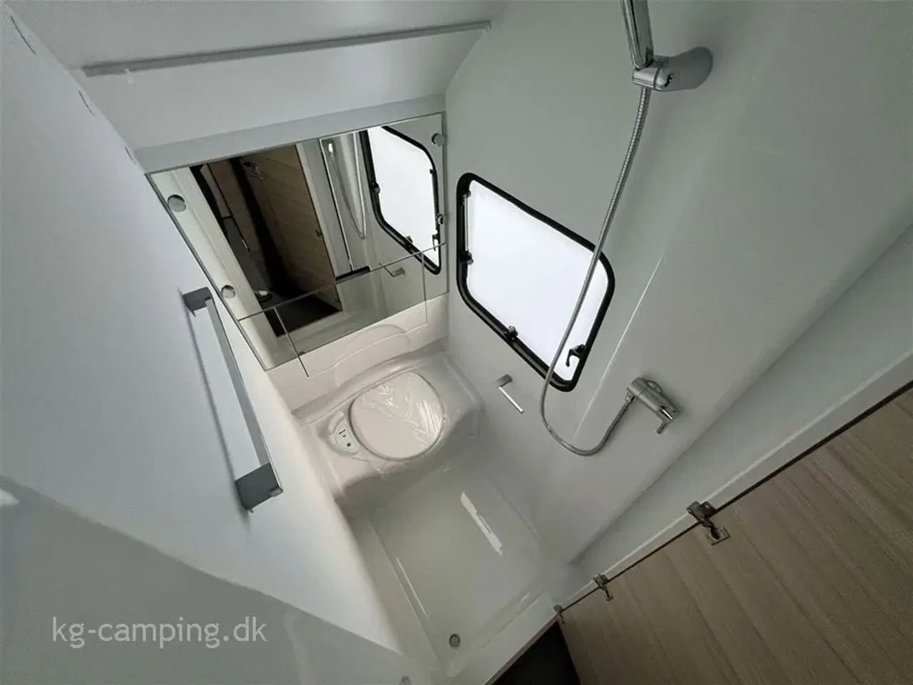Billede 13 - 2026 - Adria Altea 402 PH Let lækker vogn som forventes på lager igen slut maj ! Obs !! billeder er lånt fra solgt vogn