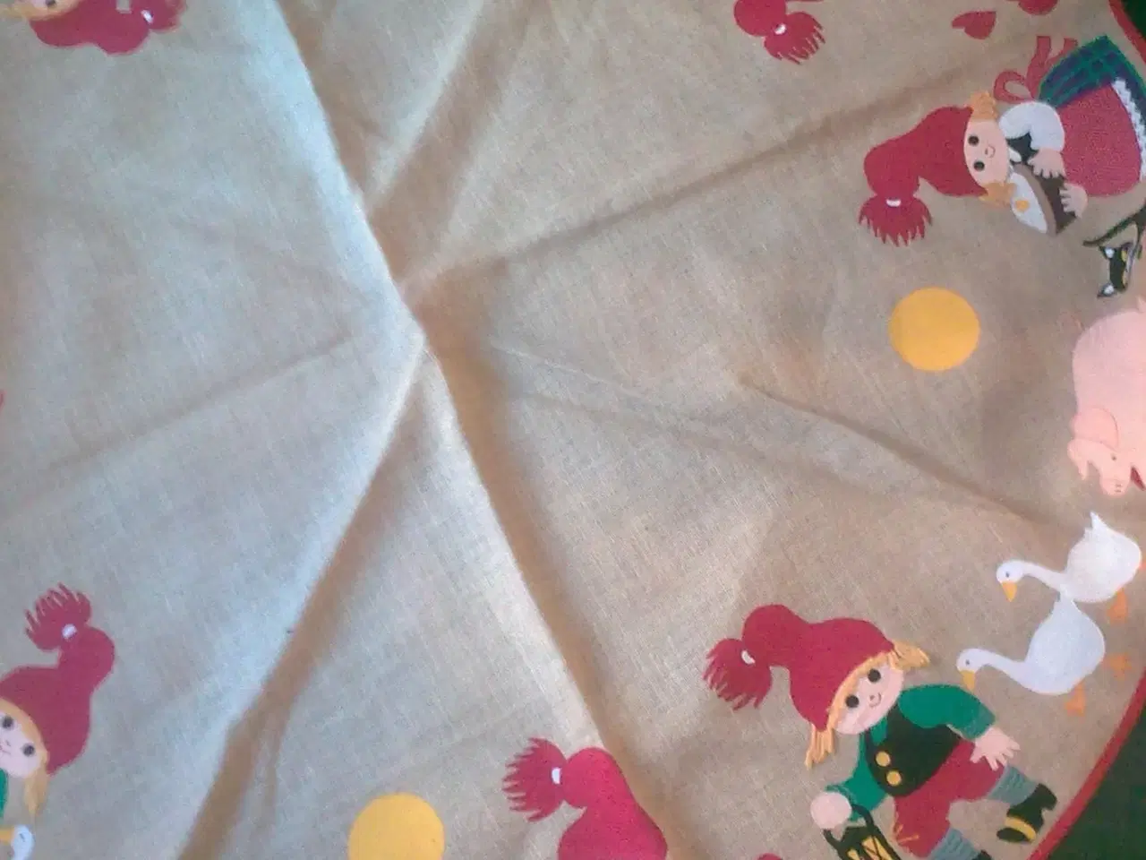 Billede 3 - Karen K juletræstæppe 