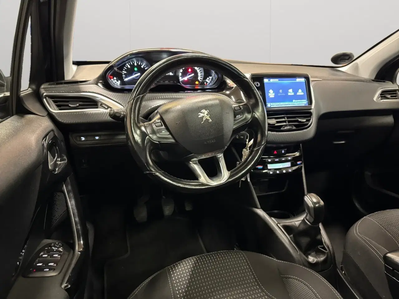 Billede 5 - Peugeot 208 1,6 BlueHDi 100 Allure Sky