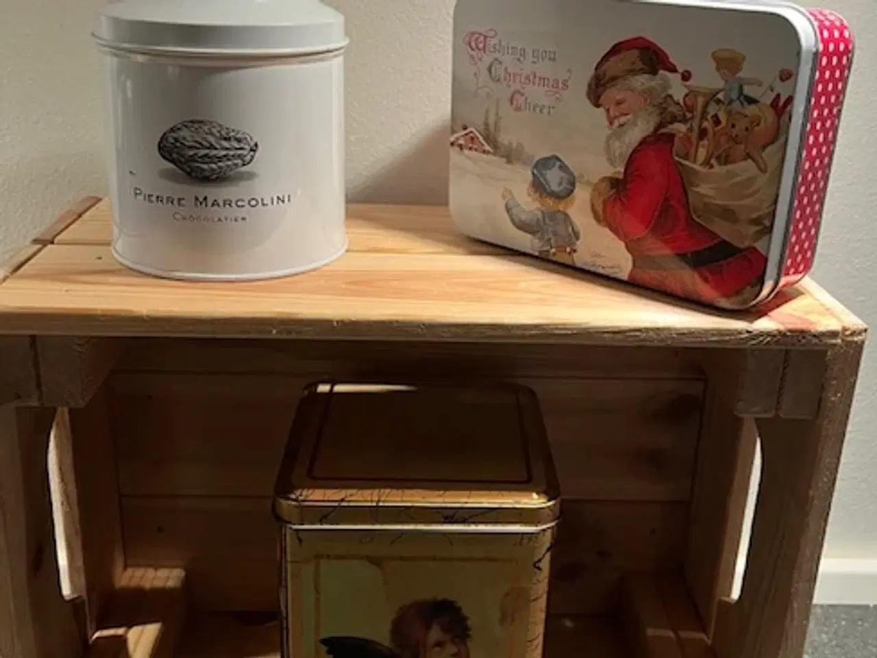 Billede 1 - Charmerende Sæt med 3 Vintage-inspirerede Dåser