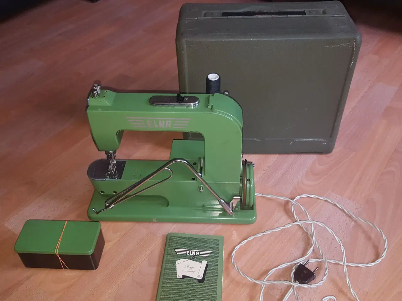 Billede 1 - Antik symaskine ELNA 73 år gammel