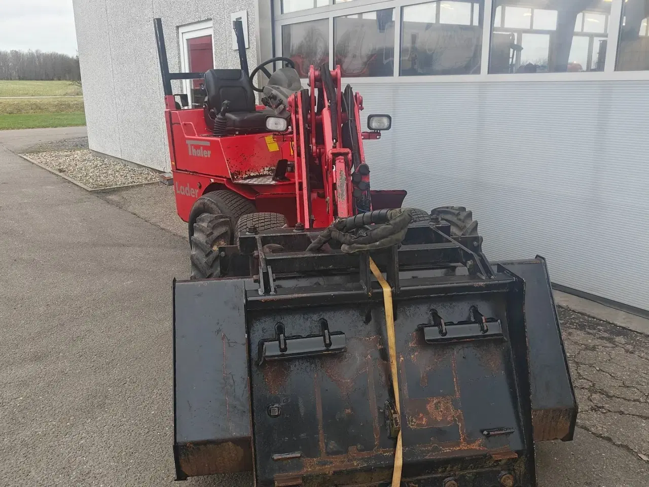 Billede 5 - Thaler KL 234/ Ka Skovl, pallegafler, siloklo medfølger