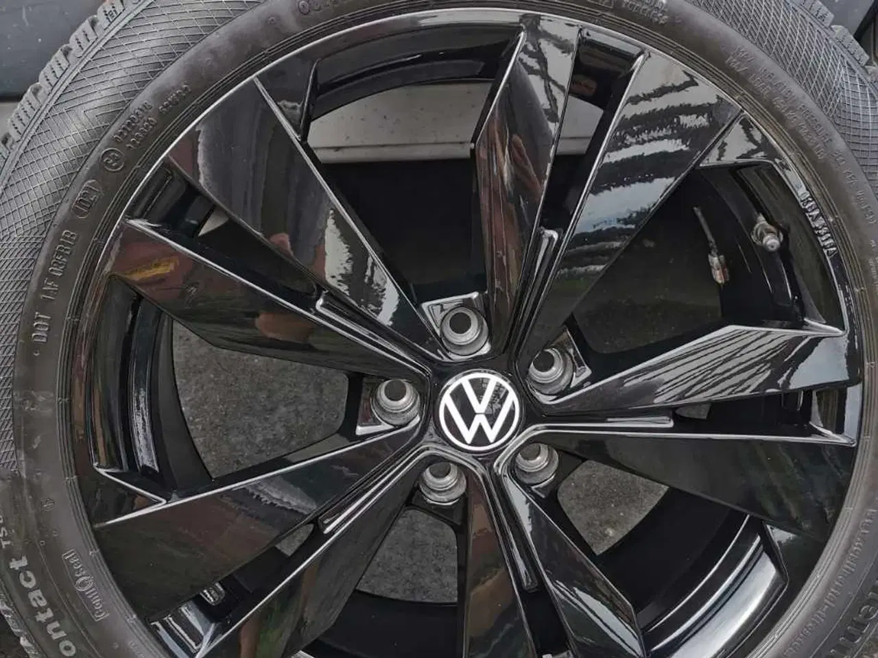 Billede 1 - Volkswagen ID.3 R19 vinterdæk 