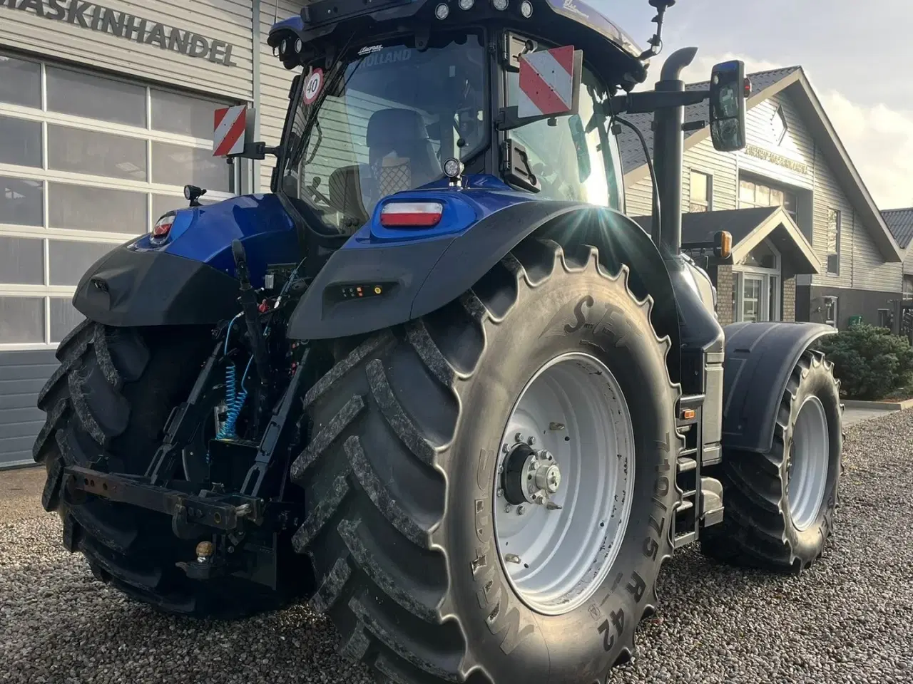 Billede 22 - New Holland T7.315 HD New Gen BluePower med frontlift og frontPTO