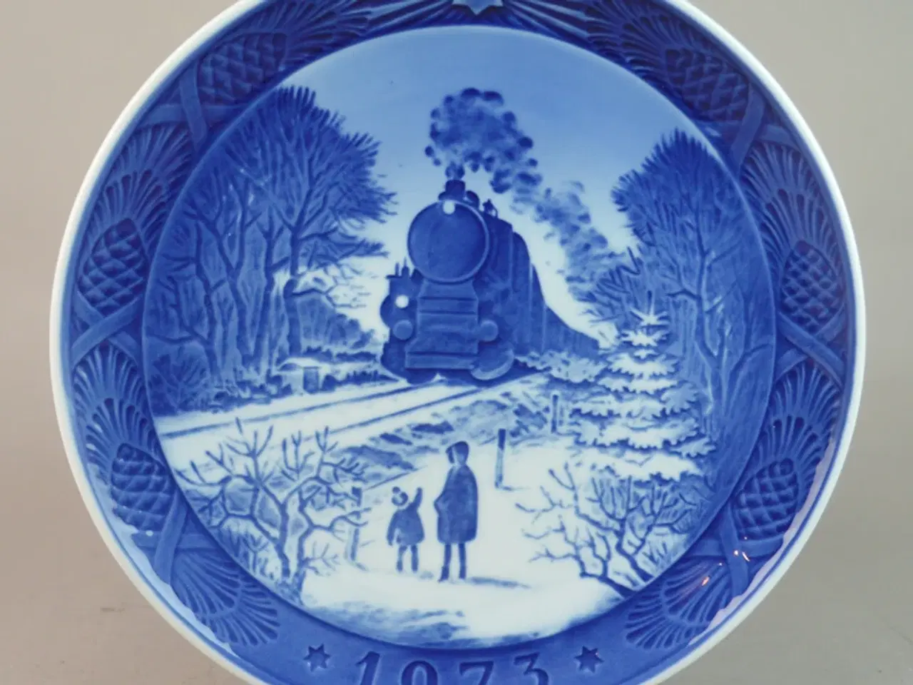 Billede 4 - Kgl. juleplatter i porcelæn, 1970-73