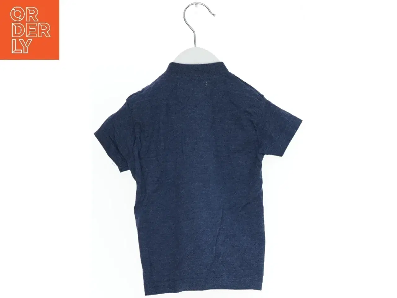 Billede 2 - Blå T-Shirt med grafisk design fra Little One (str. 80)