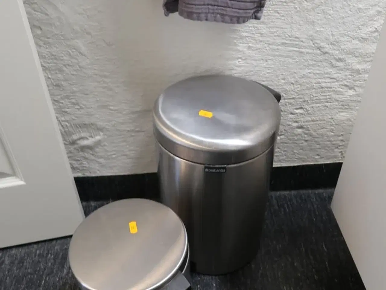 Billede 2 - 2 stk. skraldespande BRABANTIA