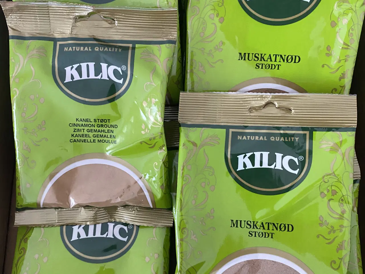 Billede 1 - Restparti af lækre krydderier fra lukket butik