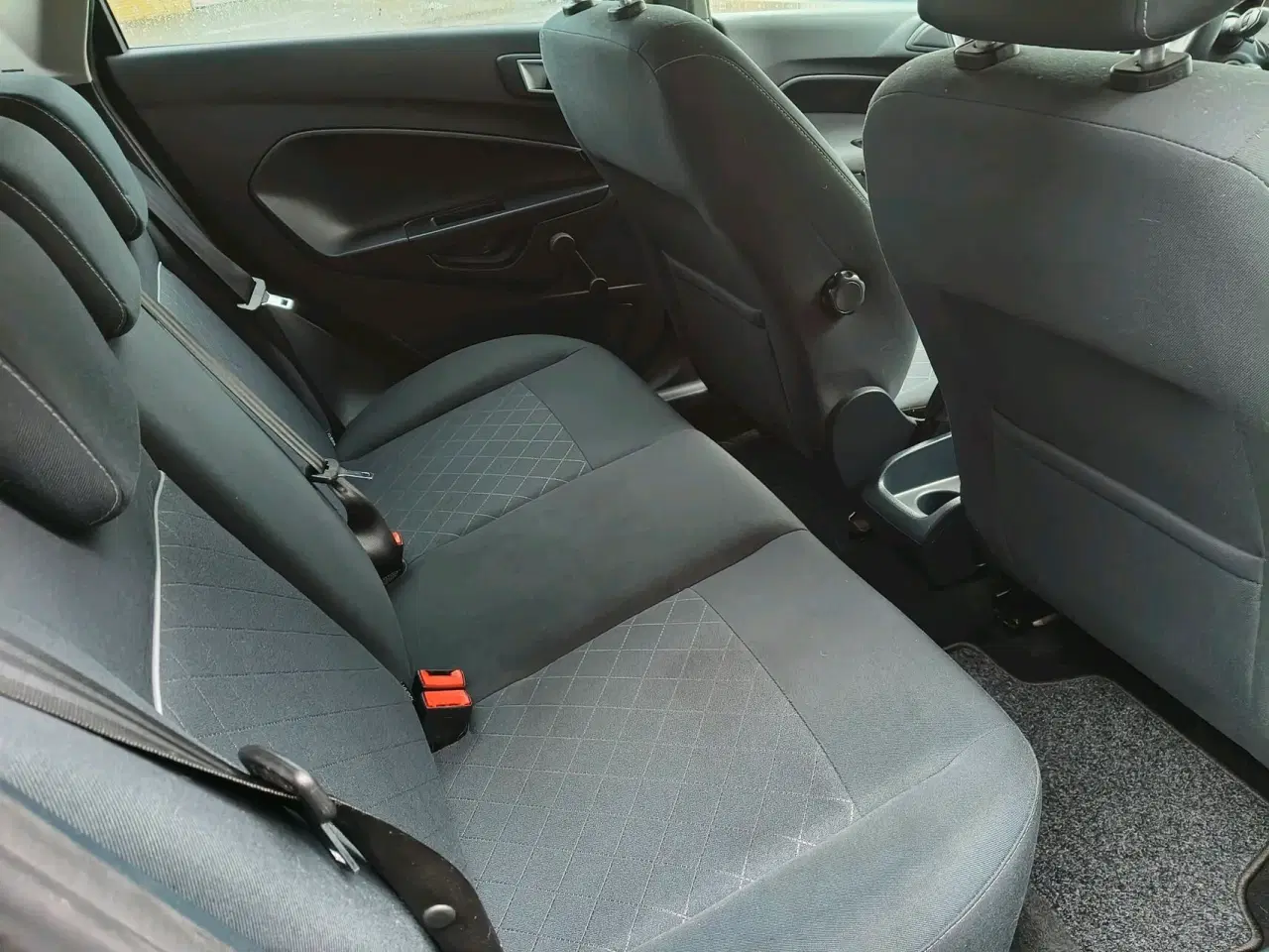 Billede 2 - Ford Fiesta 1,6 TDCi Titanium 95HK 5d