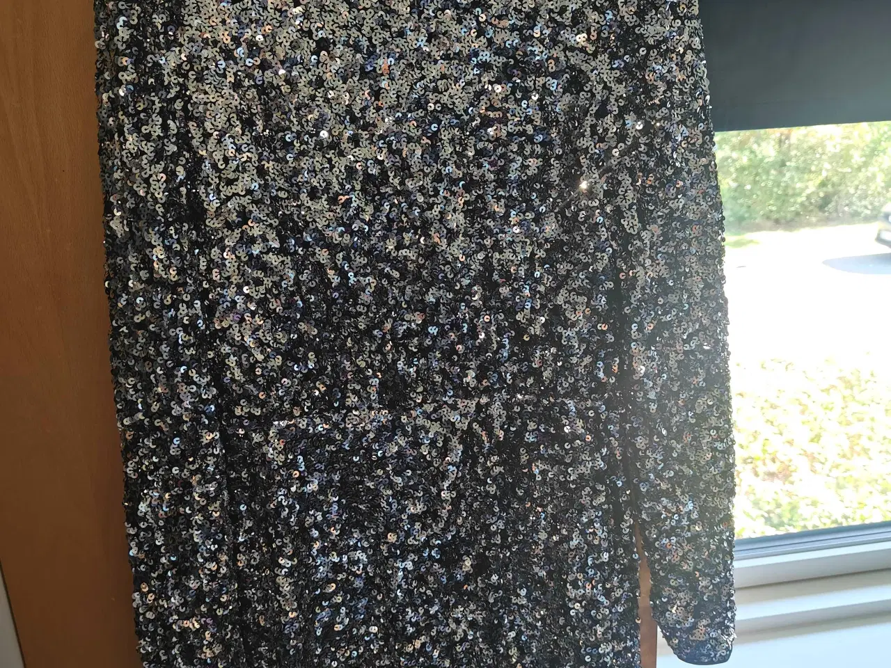 Billede 1 - Fest kjole 