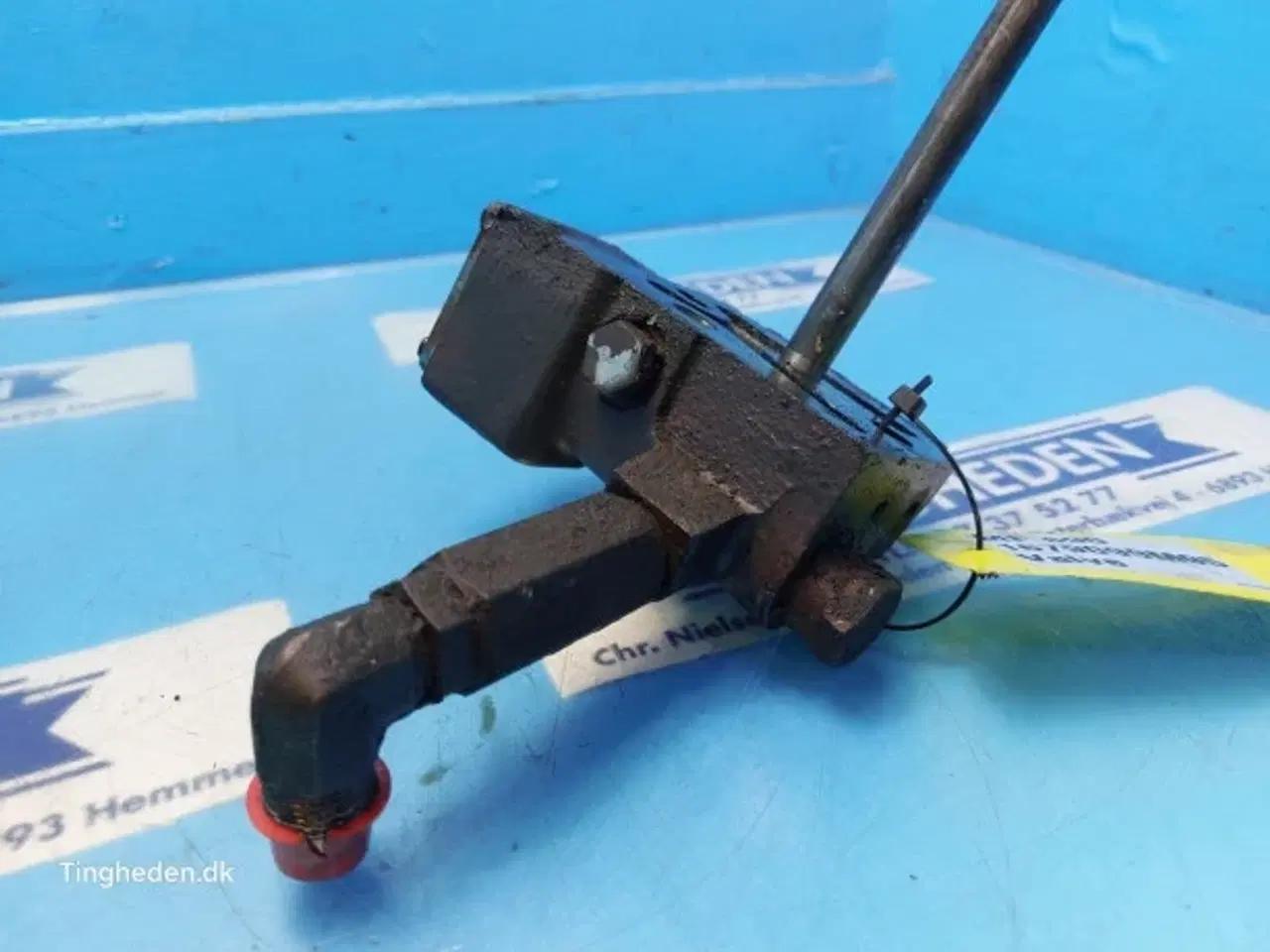 Billede 4 - Massey Ferguson 690 Ventil 1679099M95