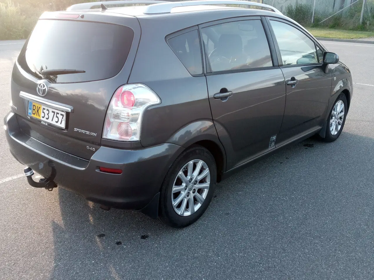 Billede 2 - Toyota sportsvan nysynet 