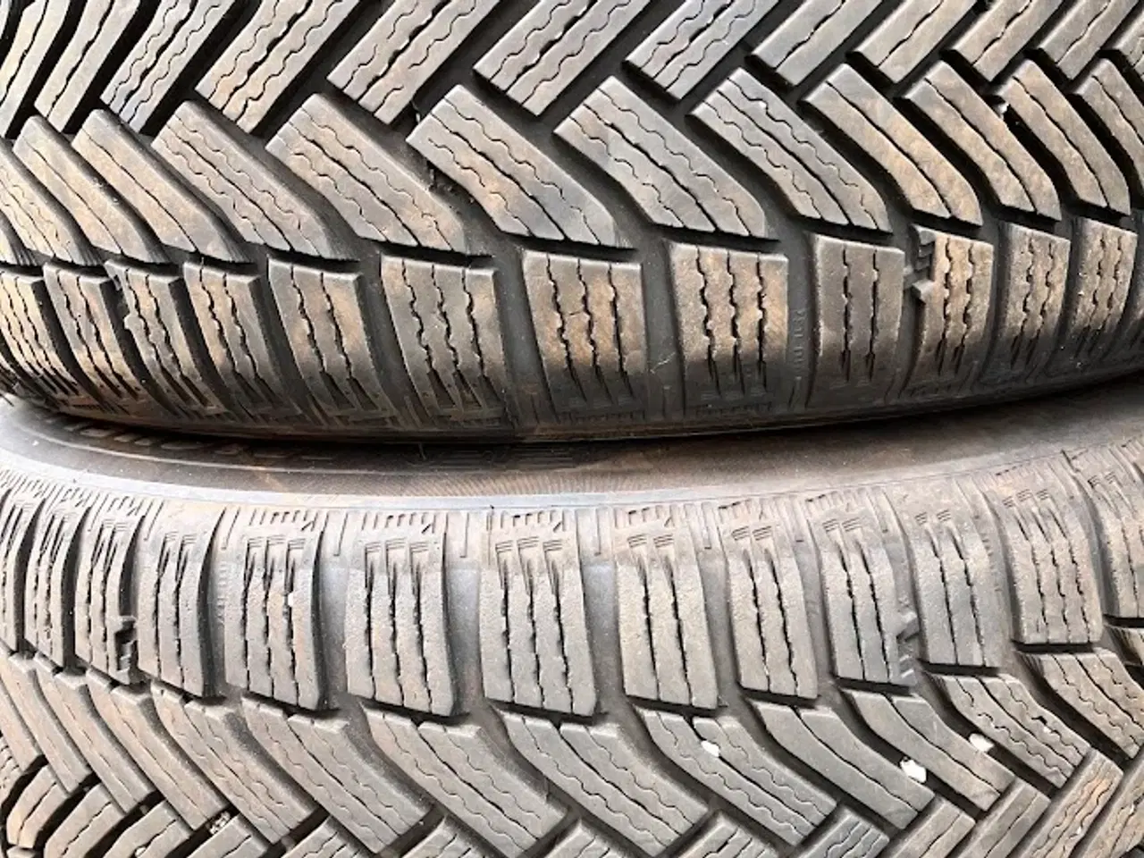 Billede 3 - Michelin 185 / 65 / R15, kryd 4, VINTERDÆK