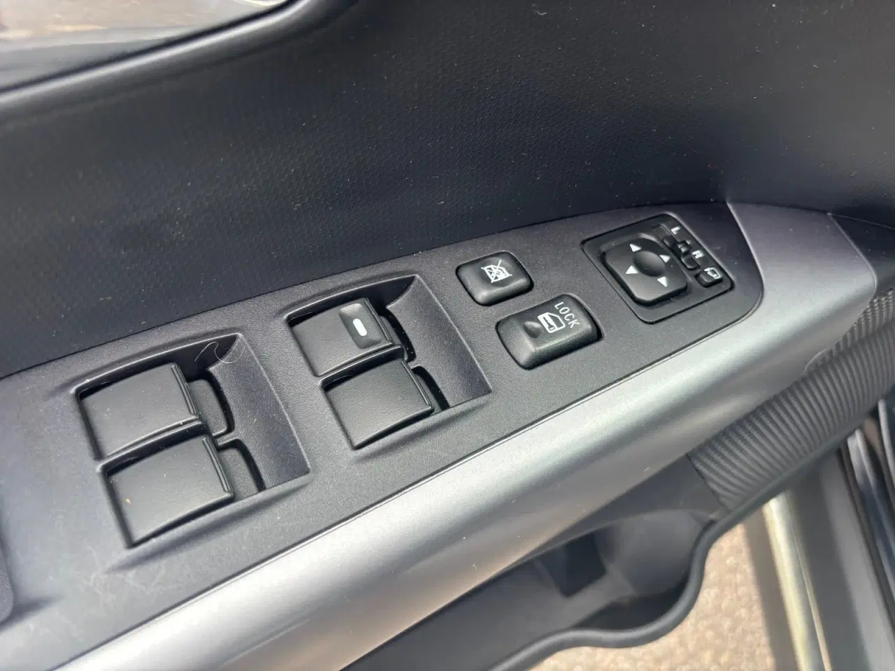 Billede 10 - Mitsubishi Outlander 2,2 DI-D Instyle SST Van