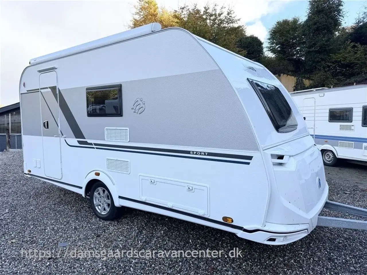 Billede 2 - 2022 - Knaus Sport 420 QD   Dobbeltseng-Gulvtemp.-Mover-Fast markise