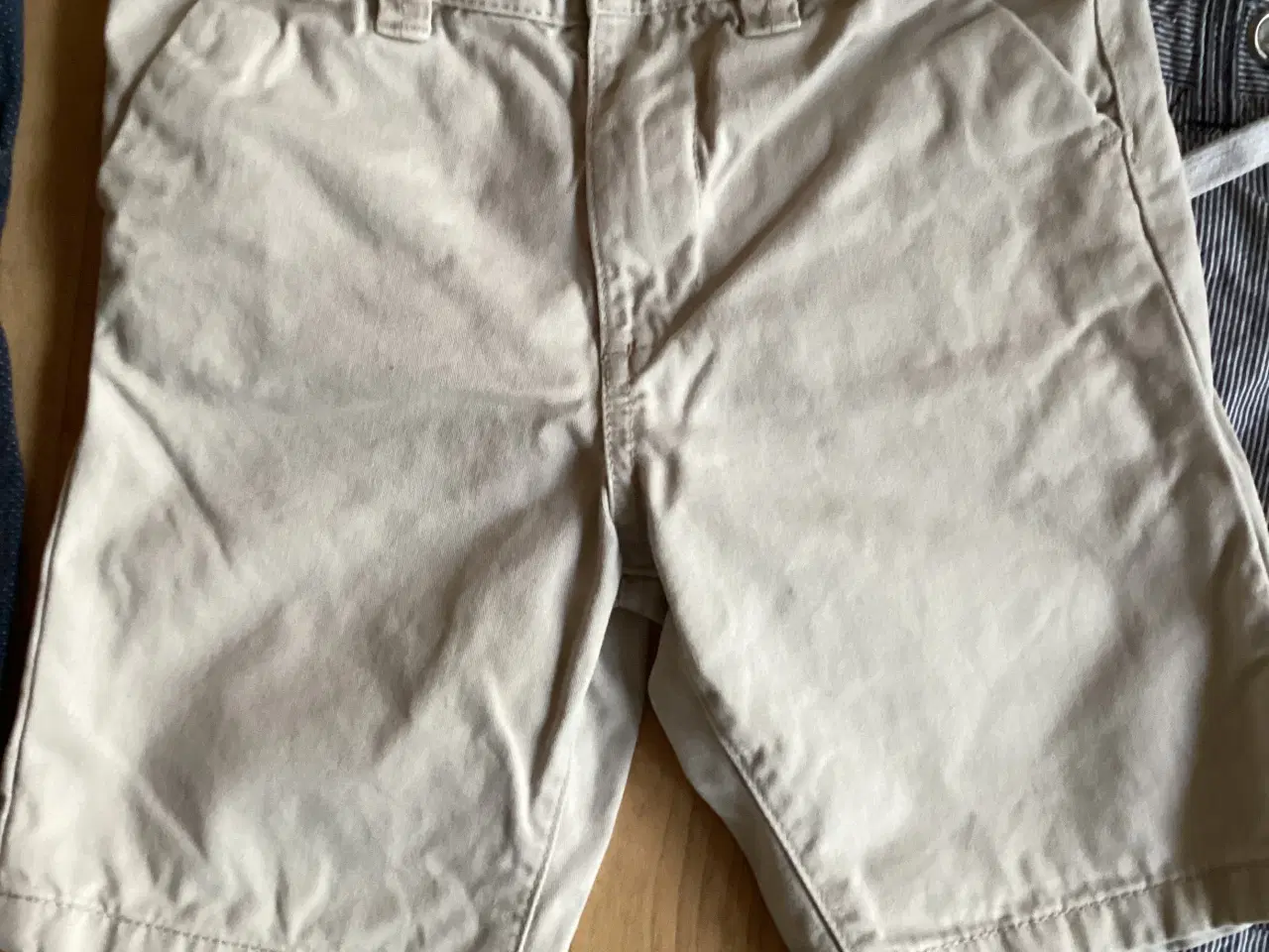 Billede 3 - Shorts pakke str. 116