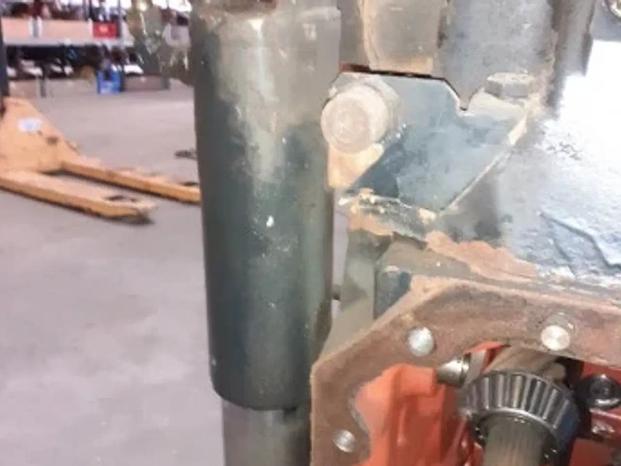 Billede 4 - New Holland TM 130 Bagtøj