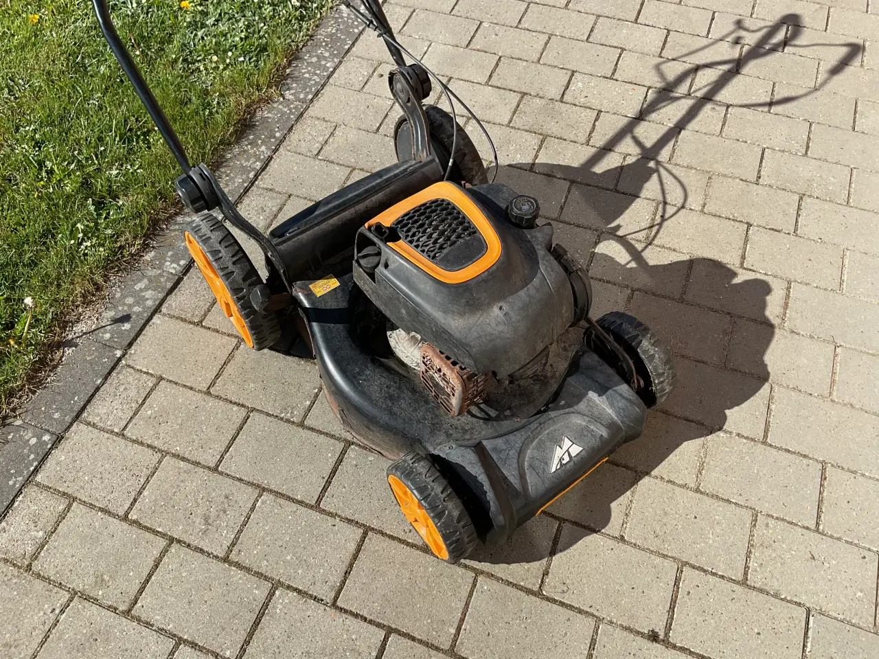 Billede 2 - Plæneklipper