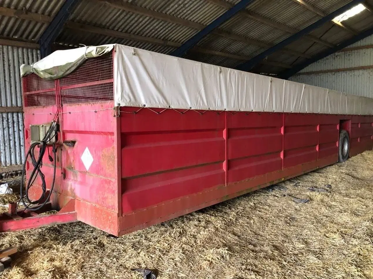 Billede 1 - - - - CN Grisetransportvogn