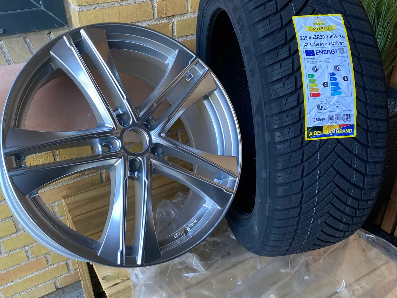 Billede 1 - 20” Qashqai J12 Helårs 